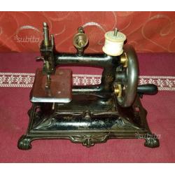 Antica macchina da cucire Clemens Muller 1870'