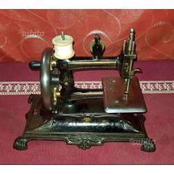 Antica macchina da cucire Clemens Muller 1870'